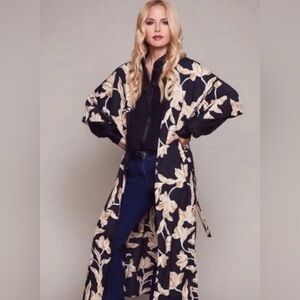 Maison du Soir Floral Kimono Robe